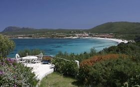Domus De Rocas Holiday House
